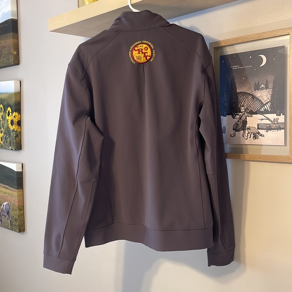 Lululemon Mens XXL Jacket with Iowa Cyclones Patch
